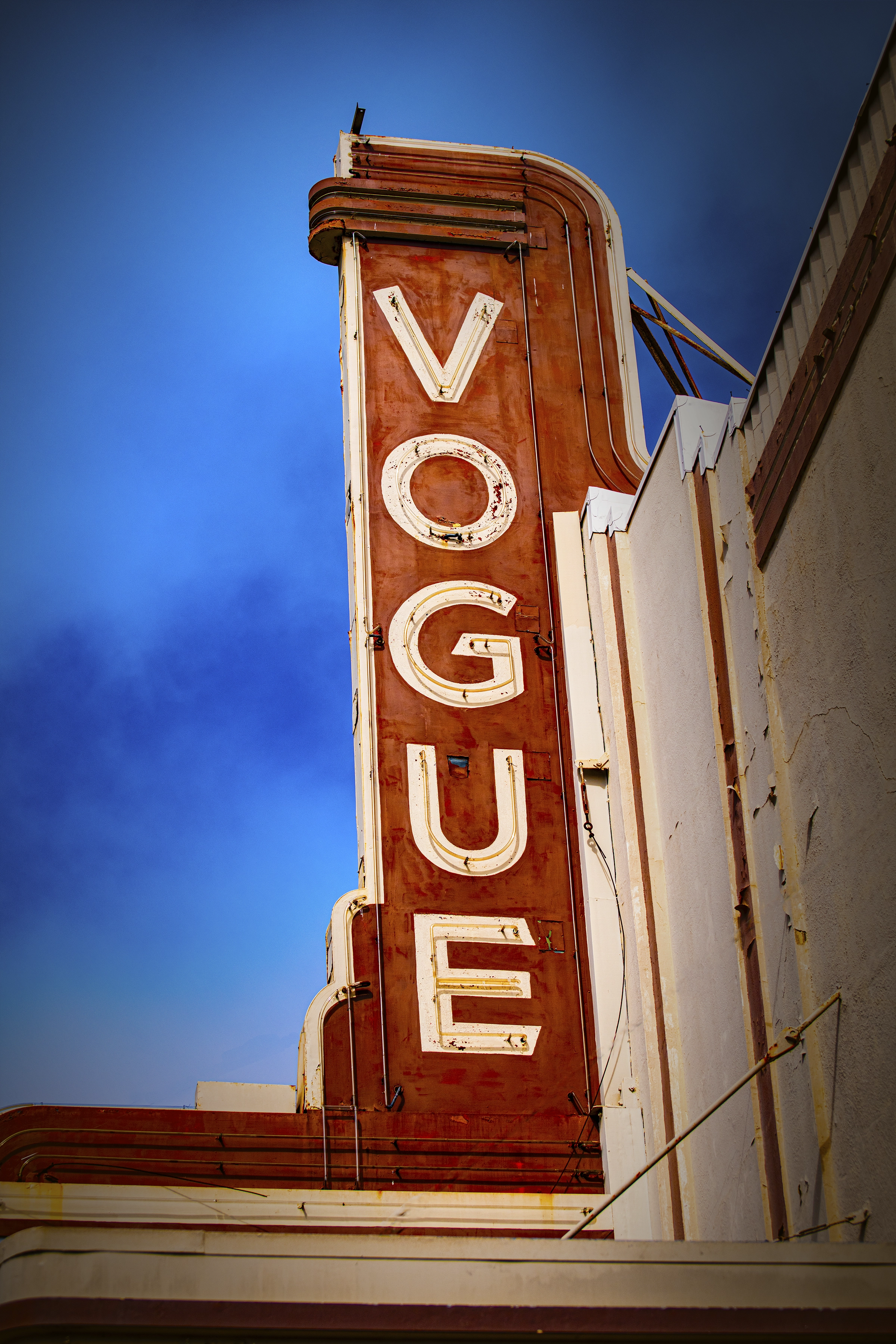 Vogue Theater #611